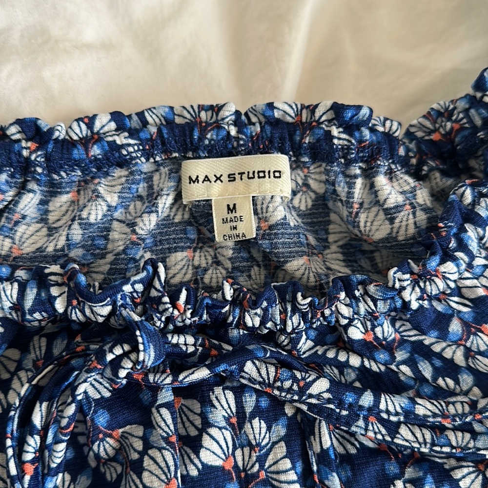 Max Studio floral blue and white dress!!